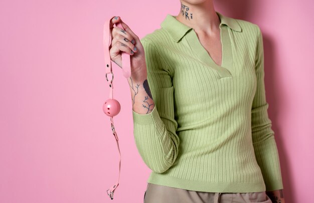 Jak tatuaże i piercing wpływają na postrzeganie urody?