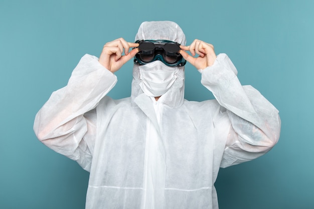 Innowacyjne technologie w produkcji odzieży ochronnej dla różnych branż